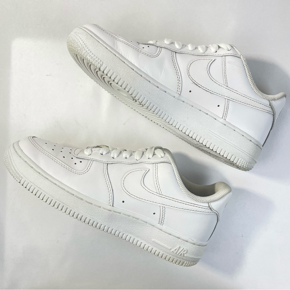 Nike AF1 Size 6.5 Triple White Women’s Air Force 1 Sneakers